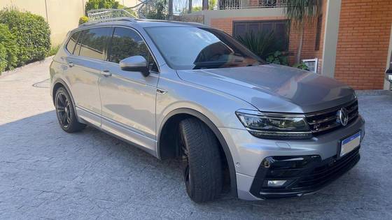 VOLKSWAGEN TIGUAN 2.0 350 TSI GASOLINA ALLSPACE R-LINE 4MOTION DSG